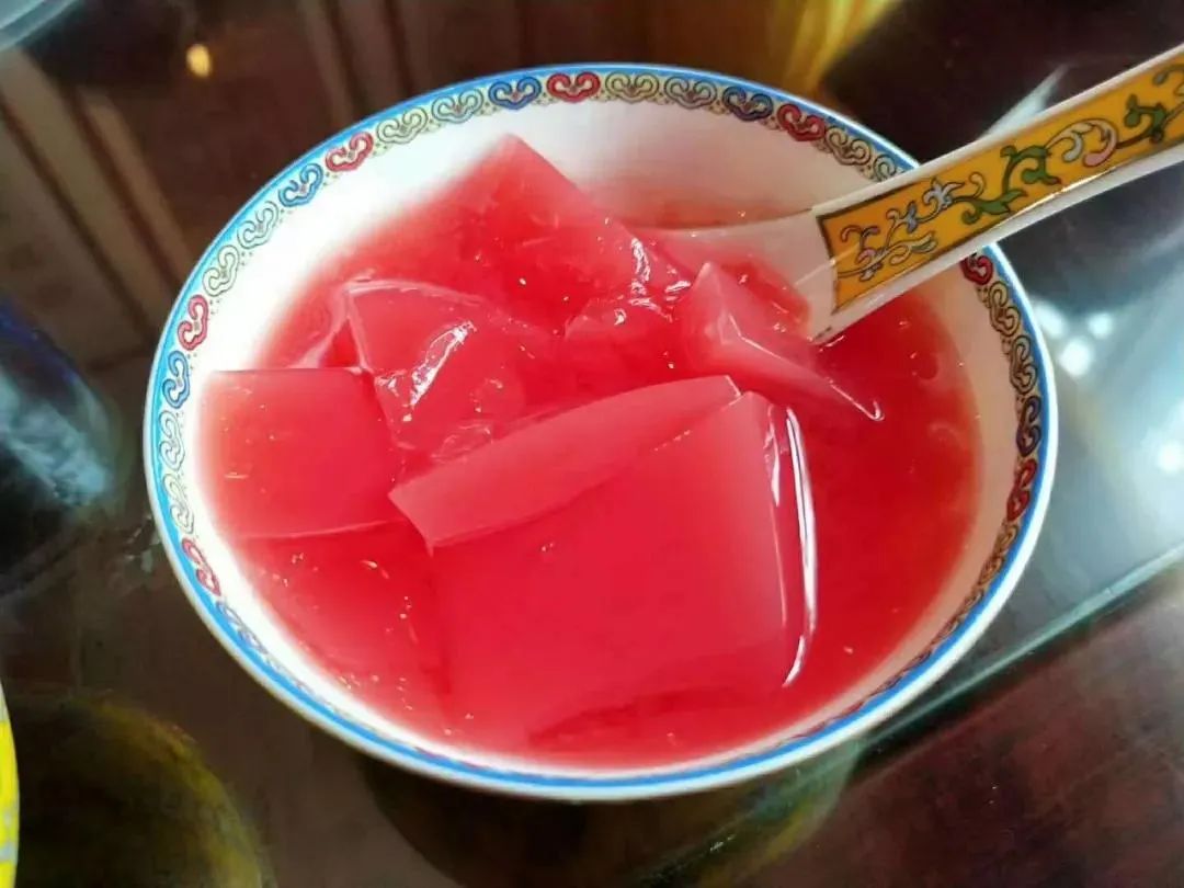 夏季特色甜品_城市记忆老字号甜品_云南黑暗料理网红打卡店,