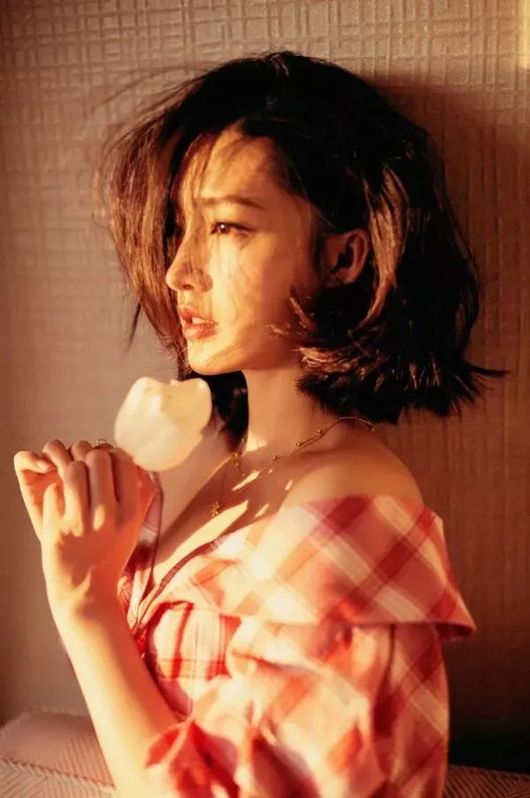 时尚圈10大女星短发Look，总有一款适合你！