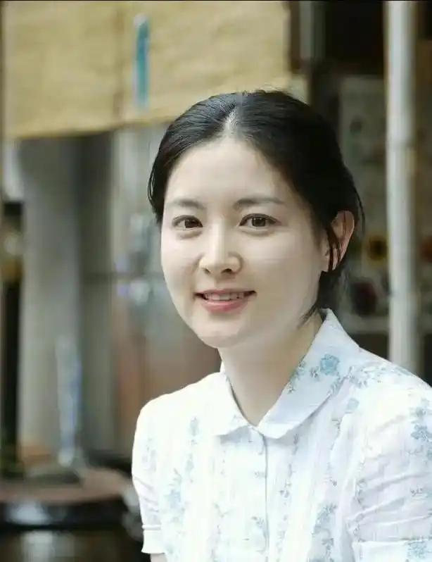 韩剧女主整容前后对比_韩国整容文化_韩剧整容女明星