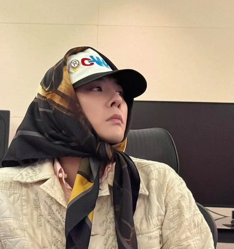 近距离追梦：与G-Dragon的娱乐圈热恋日常