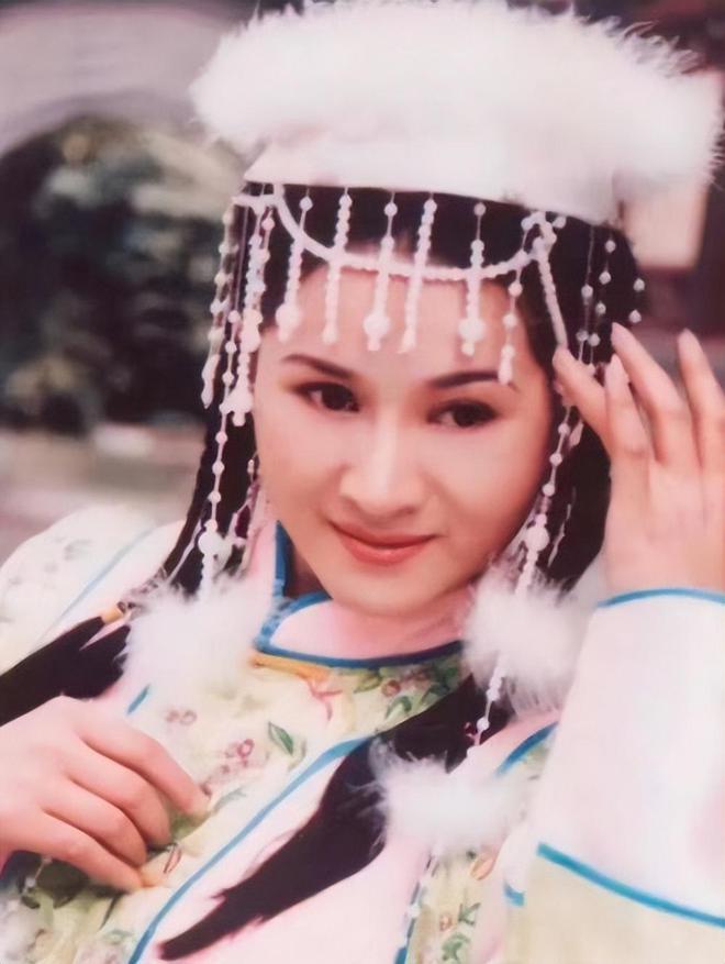 娱乐圈黑暗内幕_娱乐圈潜规则曝光_扒不出黑料的明星有谁啊,